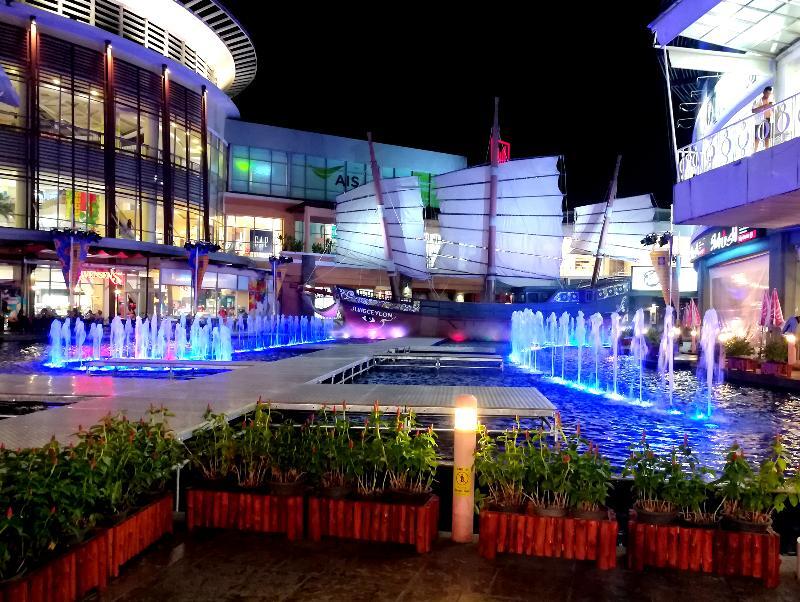 The Royal Palm Beach Front Patong Luaran gambar