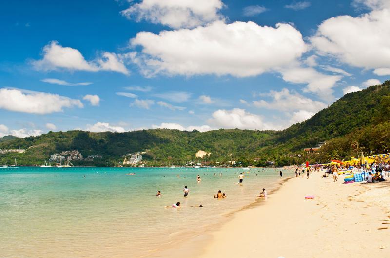 The Royal Palm Beach Front Patong Luaran gambar